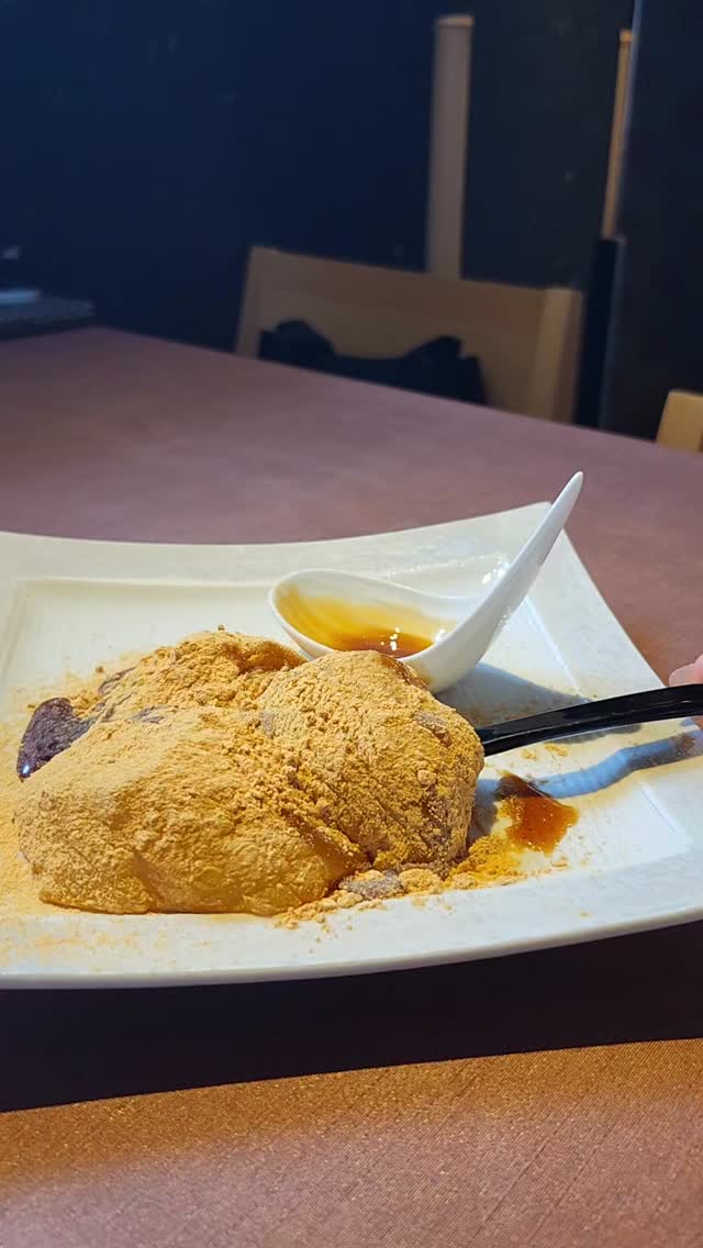 和食会席料理　成花店内でわらび餅ご注文頂けます食後デザート別腹️

❣️特別な日はSpecial料理で❣️
特別個室ございます。
お祝いコース、ご法事コースございます。
お子様御膳ございます

http://narihana.co.jp
和食会席料理　成花

Lunch:11:30～14:30
Dinner:17:00～21:30

日曜日夕方、月曜日定休